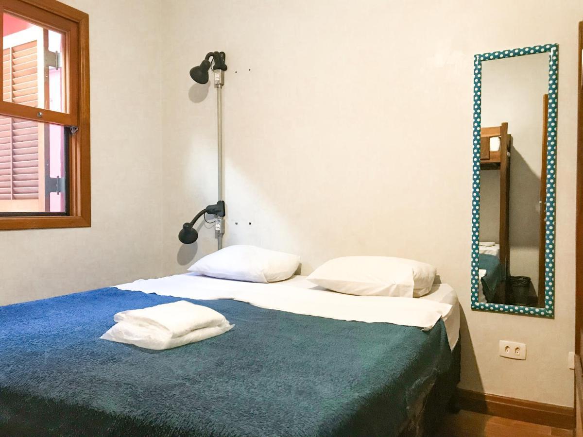 Hostal Madá *